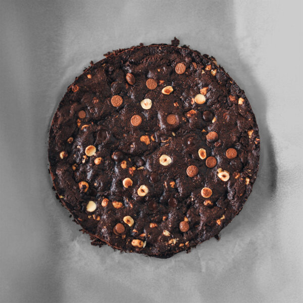 King size triple chocolate cookie by Simona